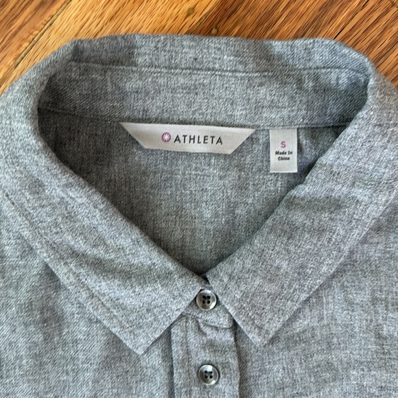 Athleta Shirt - Picture 2 of 7